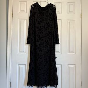 Elegant Black Floral Dress Size XL New With Tags